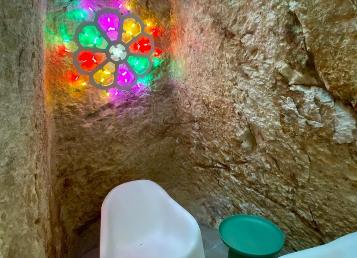 Grotta Antigone - 3Min Dal Centro Storico Apartment Ostuni Exterior photo